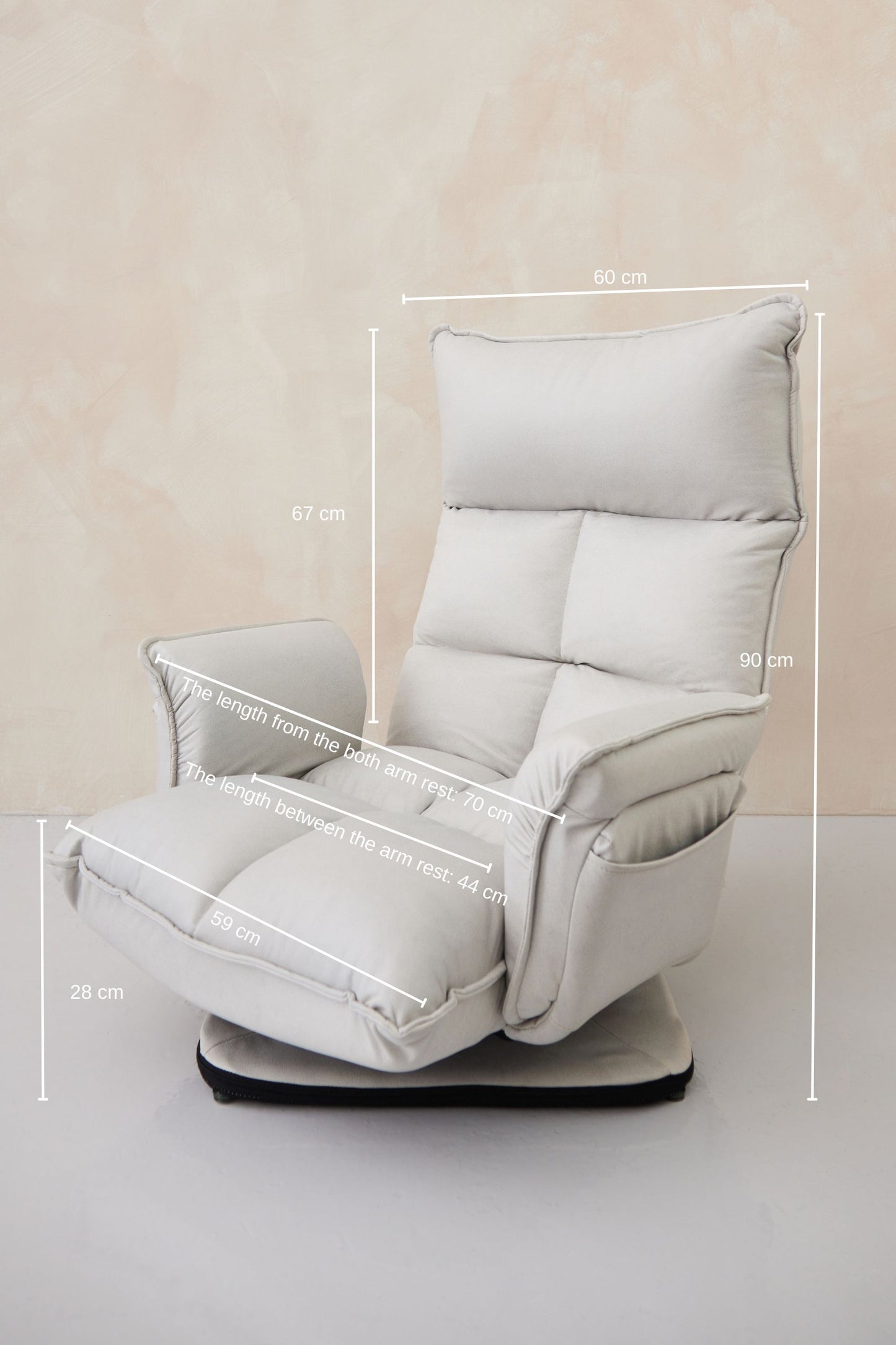 Joo 360 Winged Swivel Chair