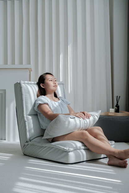 Kaiteki Floor Recliner in Technology Fabric - Off-White